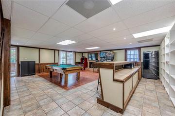 220 Saddle Lake Dr., Roswell, GA 30076