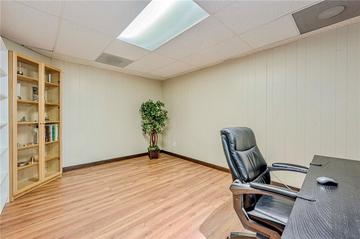 220 Saddle Lake Dr., Roswell, GA 30076