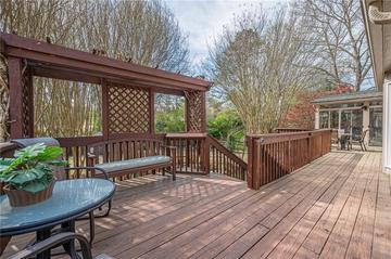 220 Saddle Lake Dr., Roswell, GA 30076