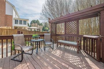 220 Saddle Lake Dr., Roswell, GA 30076