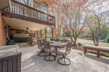 220 Saddle Lake Dr., Roswell, GA 30076