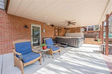 220 Saddle Lake Dr., Roswell, GA 30076