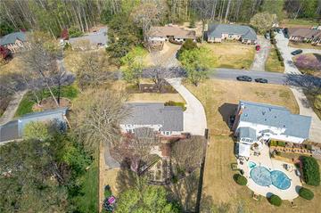 220 Saddle Lake Dr., Roswell, GA 30076