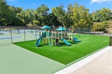 220 Saddle Lake Dr., Roswell, GA 30076