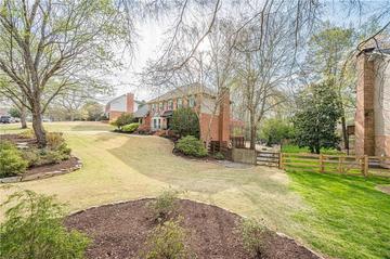 220 Saddle Lake Dr., Roswell, GA 30076