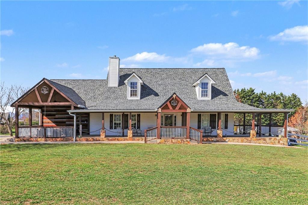 16 Carol Anne Dr., Murrayville, GA 30564