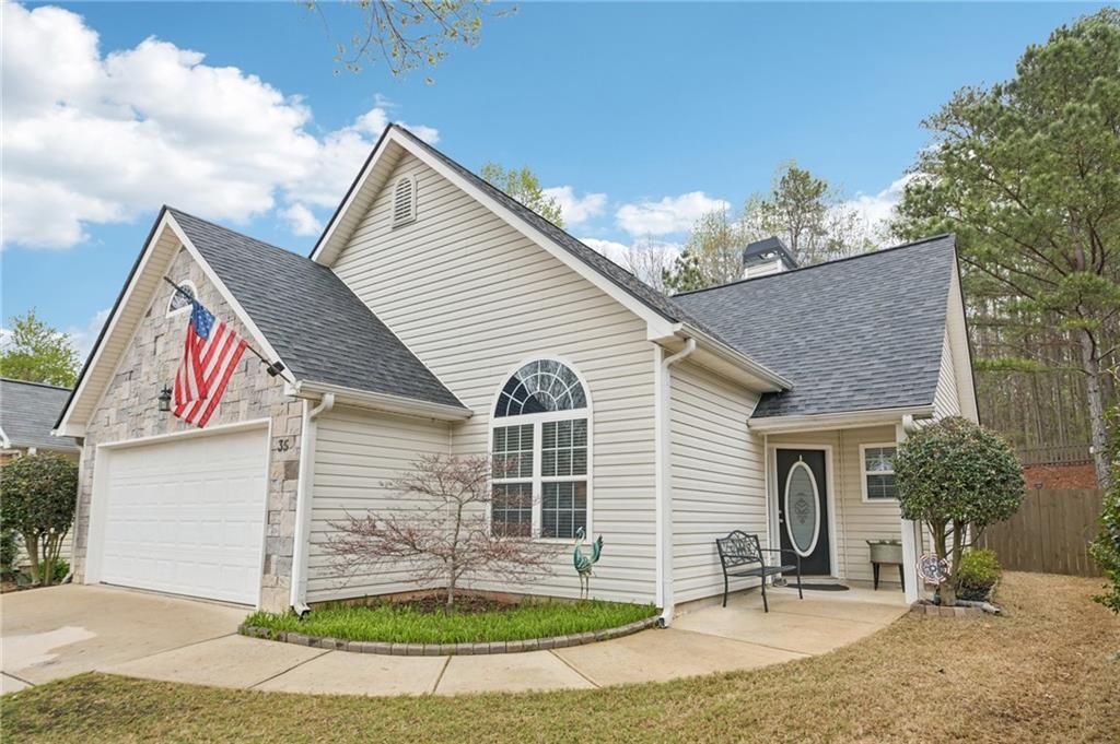 35 Belltree Cir., Newnan, GA 30265
