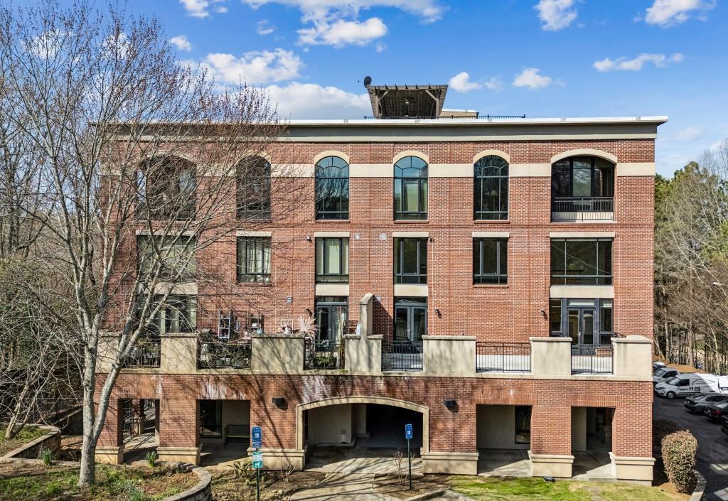 319 Atlanta St. #404, Marietta, GA 30060