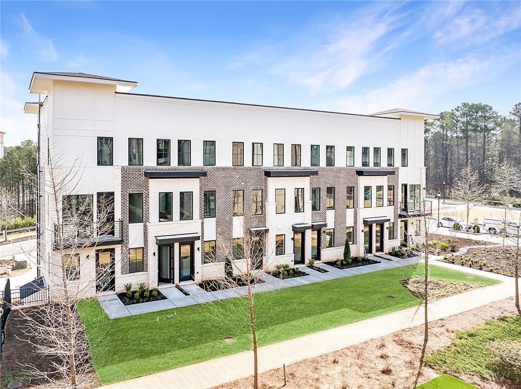 7130 Summit Pl., Alpharetta, GA 30009