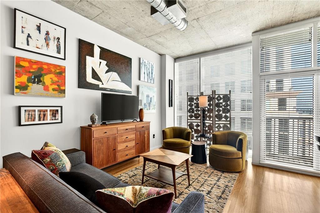 943 Peachtree St. #1403, Atlanta, GA 30309