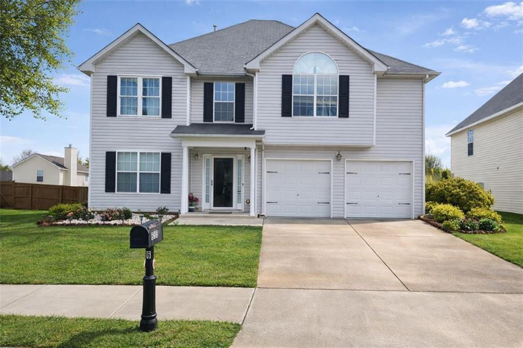 655 Gardinia Dr., Mcdonough, GA 30253