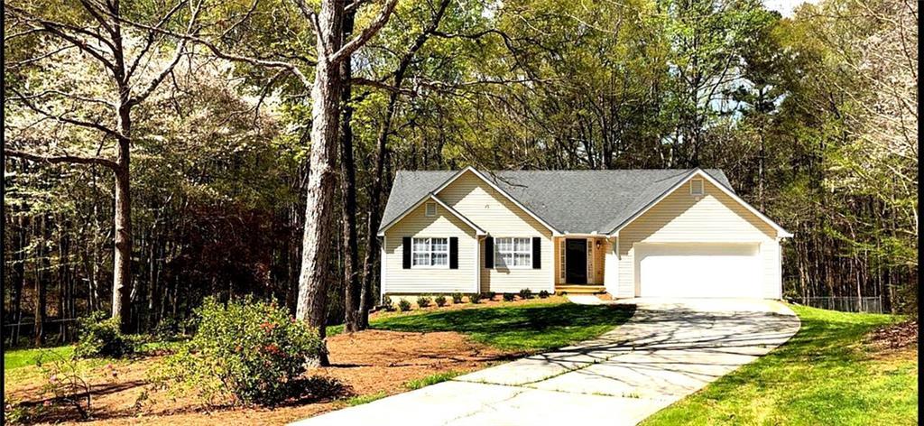 3502 Greystone Dr., Loganville, GA 30052