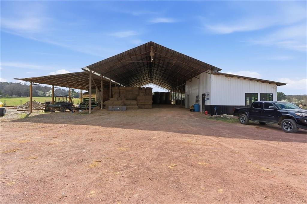 998 Dunn Rd., Silver Creek, GA 30173