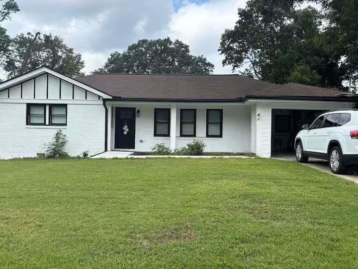 2301 Amber Way, Decatur, GA 30032