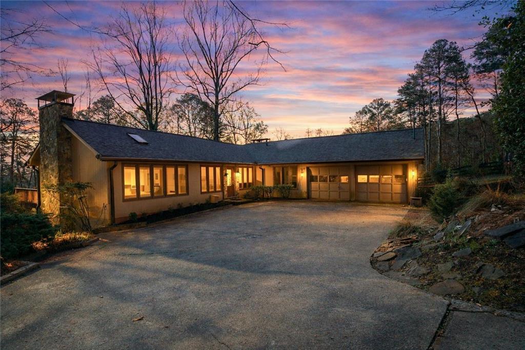 3240 Chimney Point Dr., Cumming, GA 30041