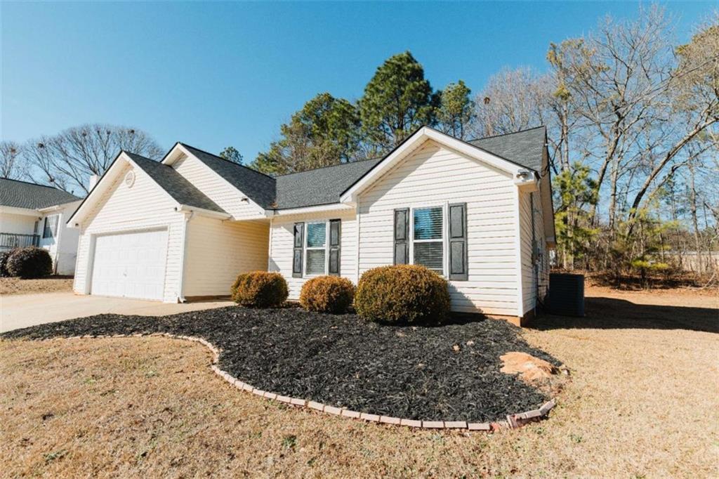 8724 Post Oak Dr., Winston, GA 30187