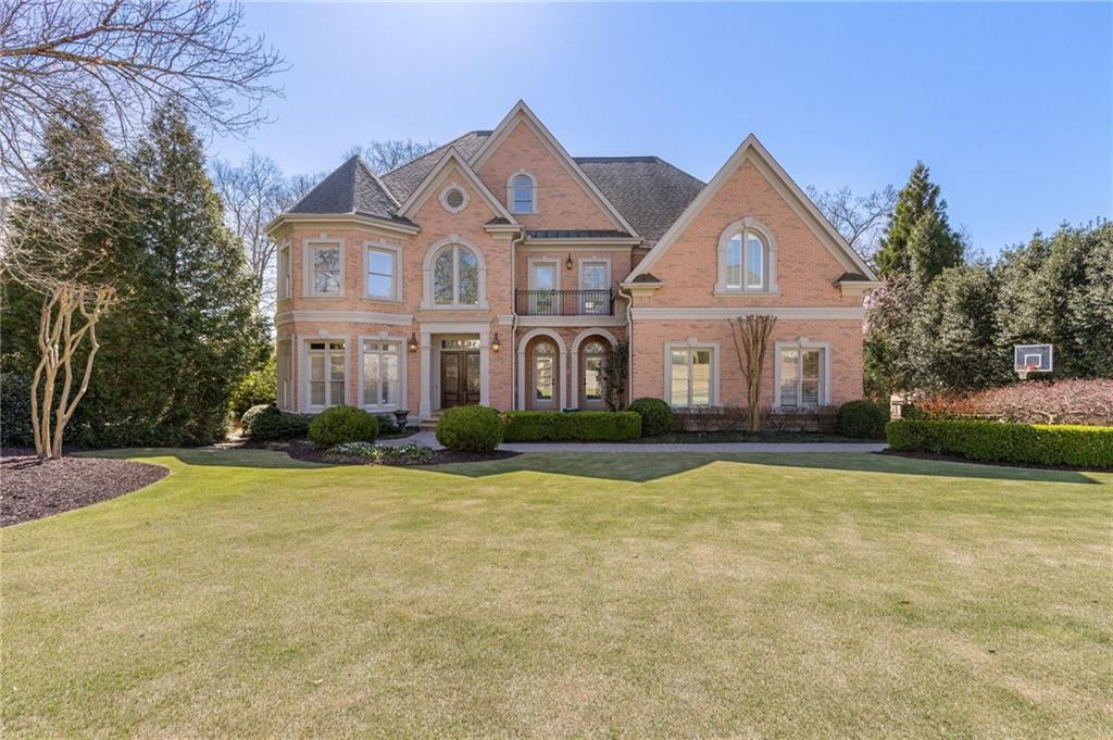 320 Falls Point Tr., Alpharetta, GA 30022