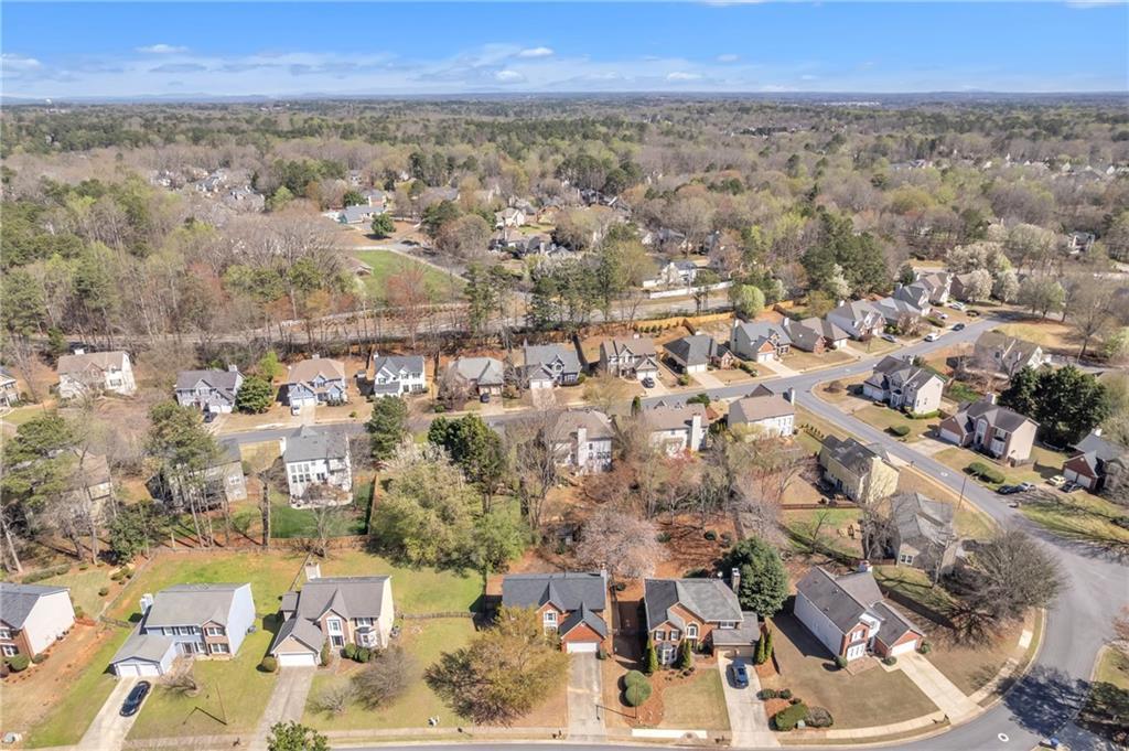 4271 Glenlake Dr., Kennesaw, GA 30144