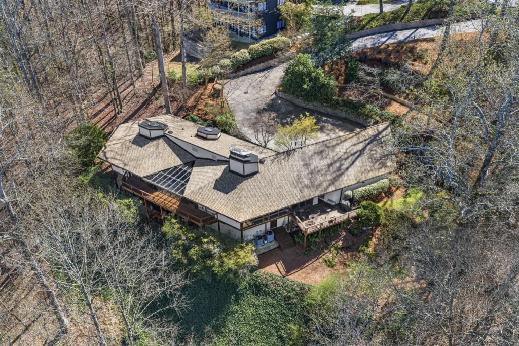 130 Huntcliff Point, Sandy Springs, GA 30350