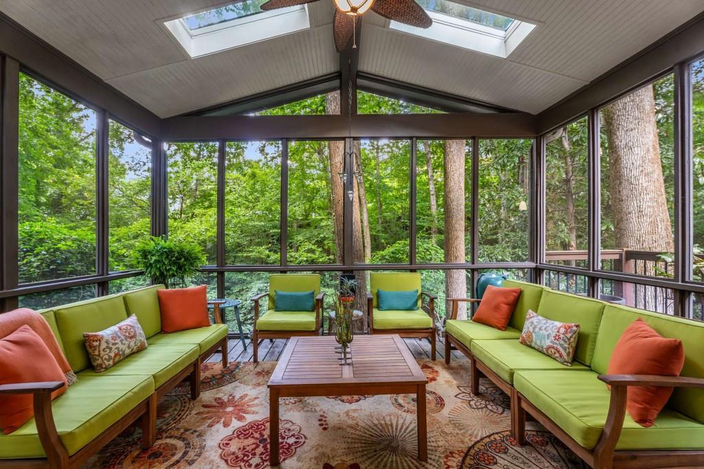 617 Kimberly Ln., Atlanta, GA 30306