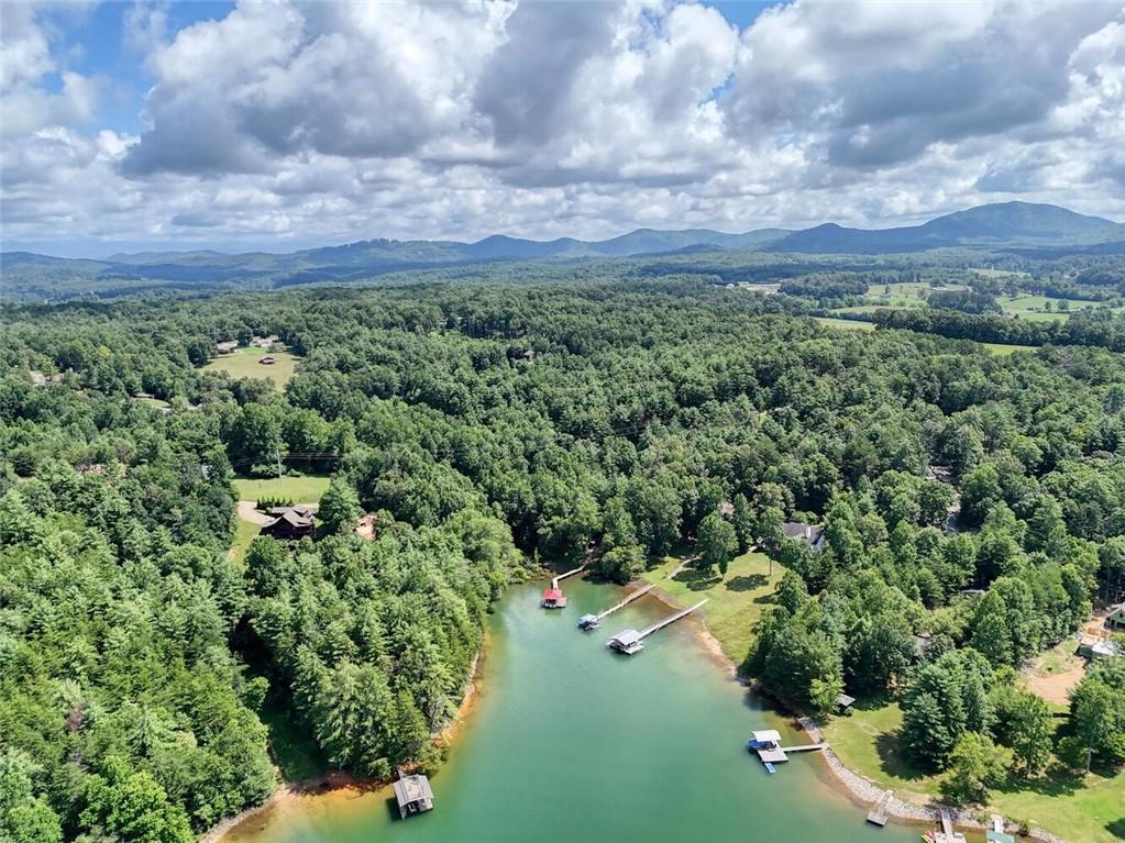 184 Whisper Cove, Blairsville, GA 30512