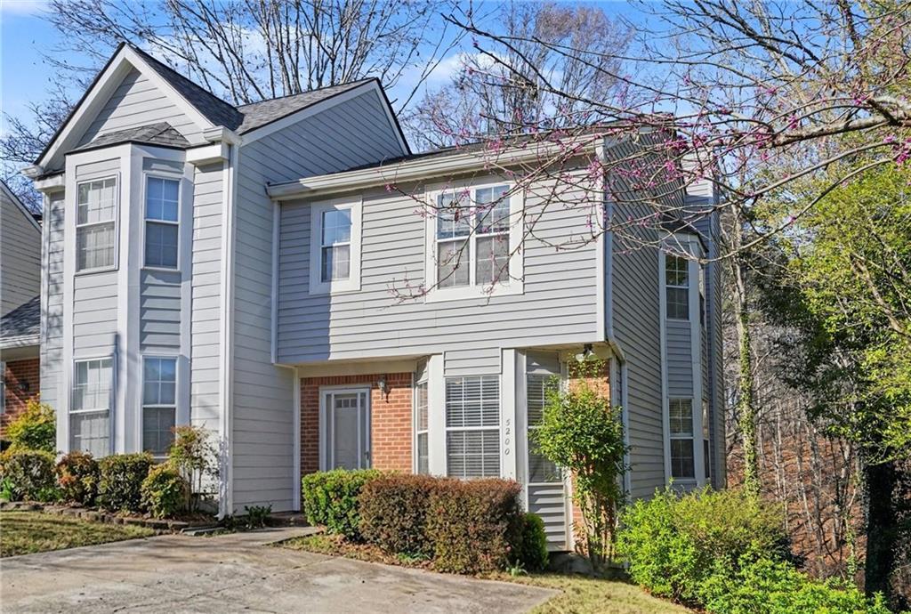 5200 Laurel Bridge Dr., Smyrna, GA 30082