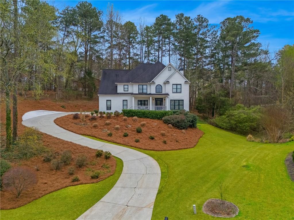 204 Carrington Estates Ct., Woodstock, GA 30188