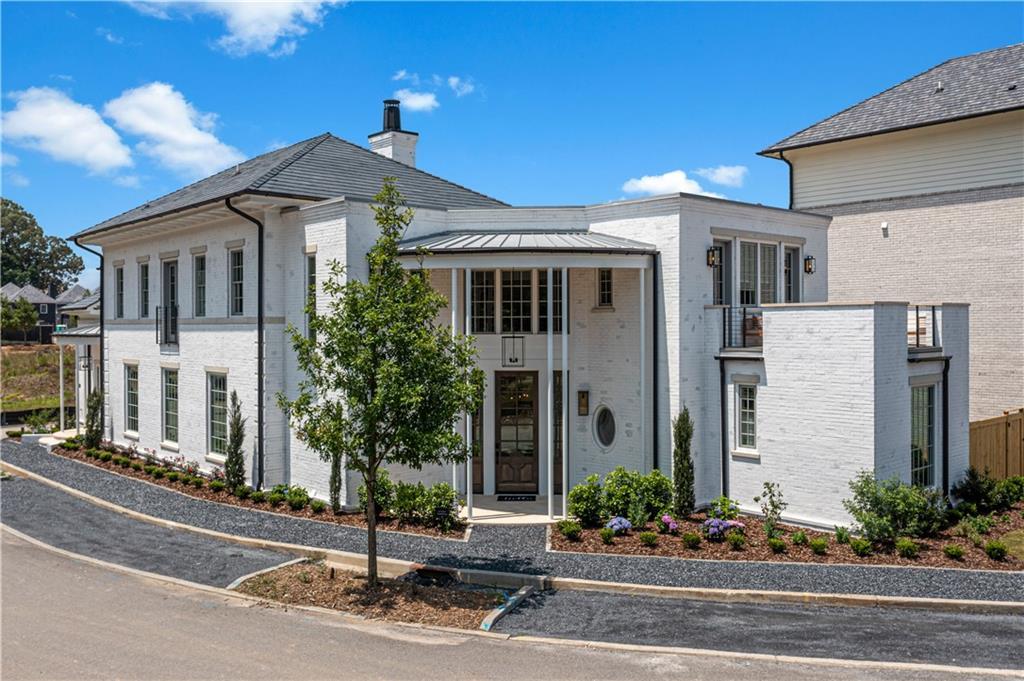 280 4th St., Fayetteville, GA 30214