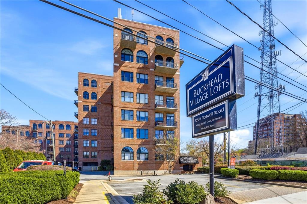 3235 Roswell Rd. #702, Atlanta, GA 30305
