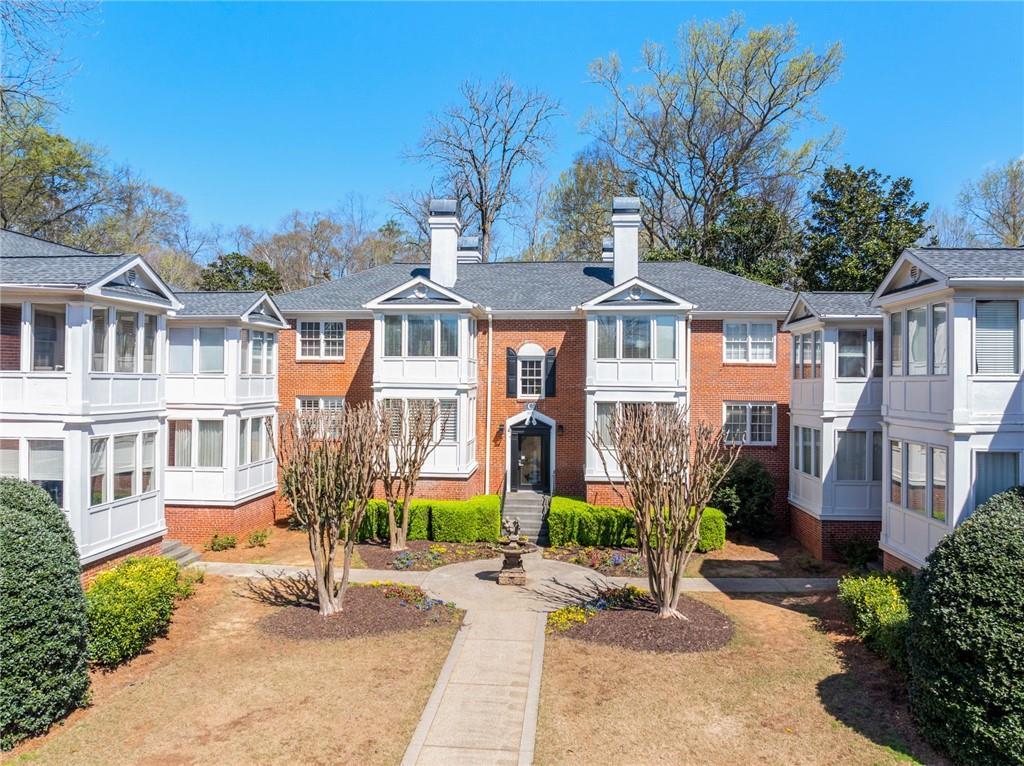 115 Peachtree Memorial Dr. #C3, Atlanta, GA 30309