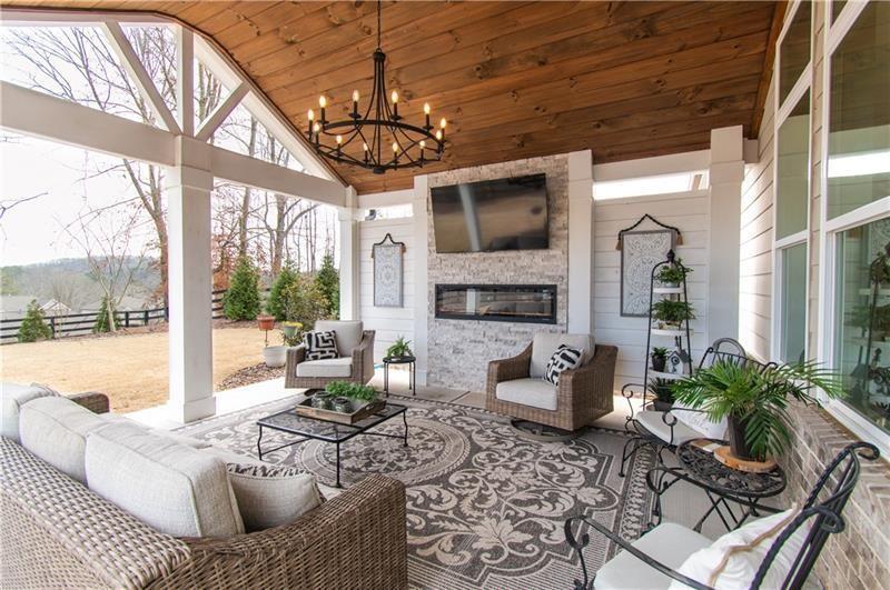 226 Carmichael Dr., Canton, GA 30115