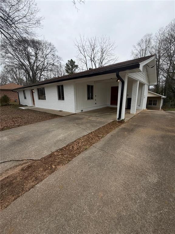 235 Tower Heights Rd., Gainesville, GA 30501