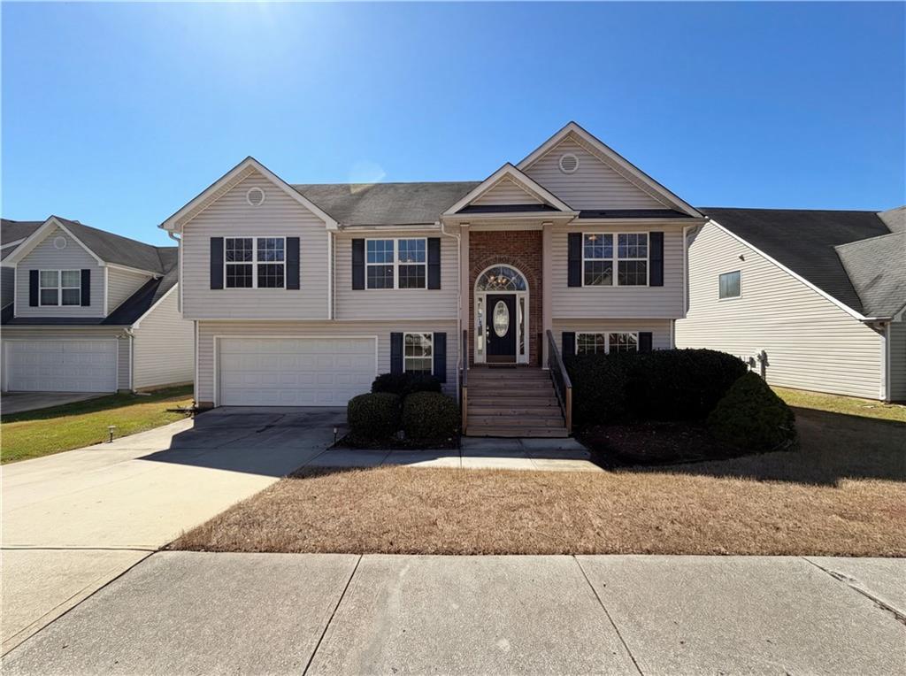 3853 White Pine Rd., Snellville, GA 30039