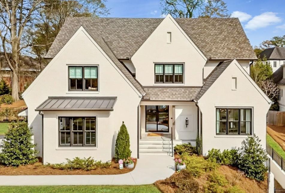 4855 Kitty Hawk Dr., Atlanta, GA 30342