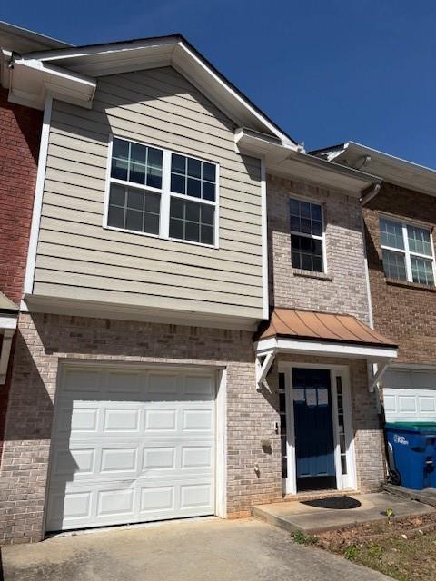 5019 Lower Elm St., Atlanta, GA 30349