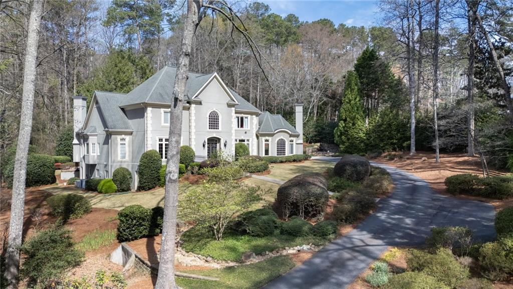 1155 Crest Valley Dr., Sandy Springs, GA 30327