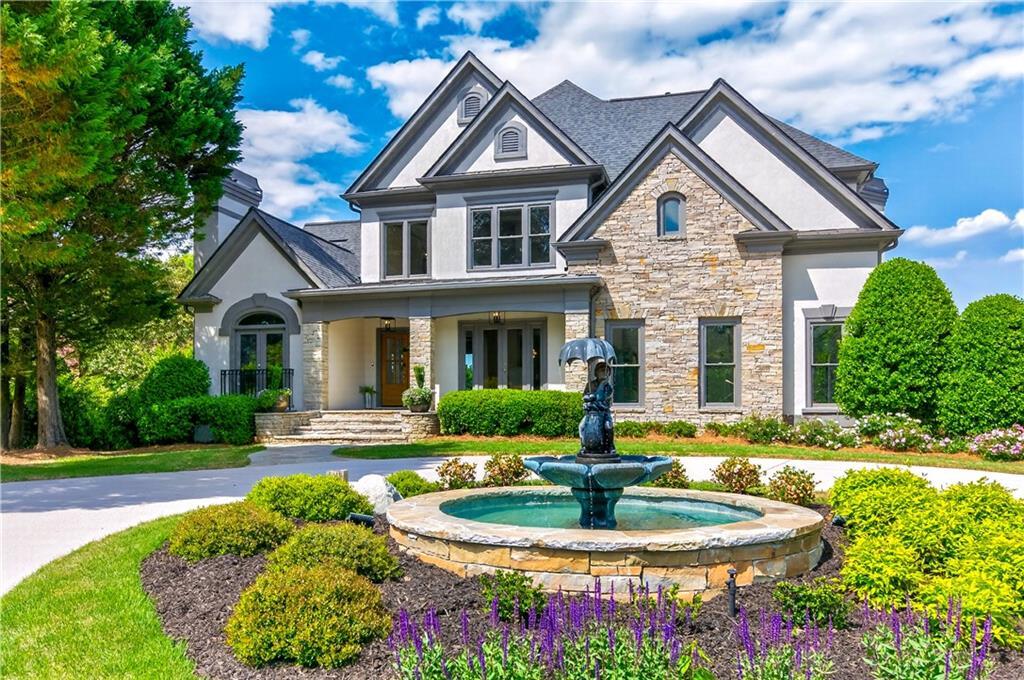 5925 Stoneleigh Dr., Suwanee, GA 30024