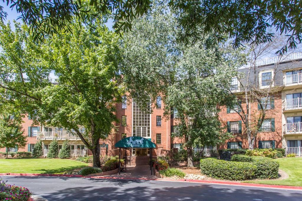 28316 Plantation Dr., Atlanta, GA 30324