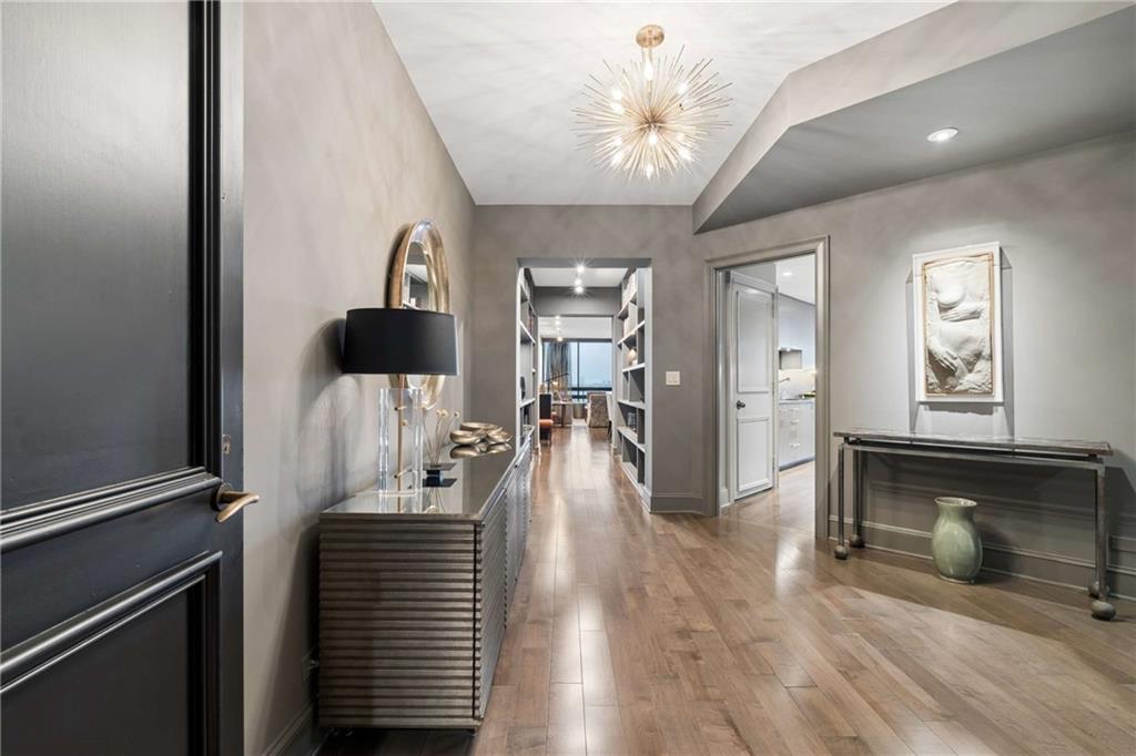 2660 Peachtree Rd. #28F, Atlanta, GA 30305