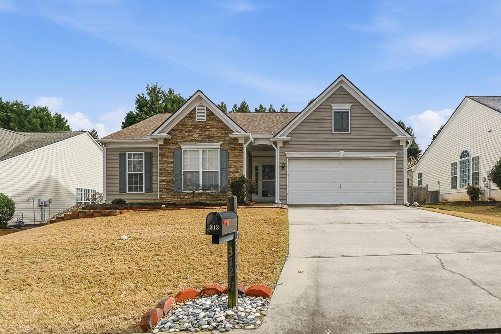 312 Santa Anita Ave., Woodstock, GA 30189