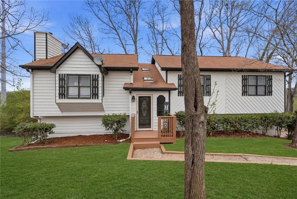 5720 Deerfield Pl., Kennesaw, GA 30144