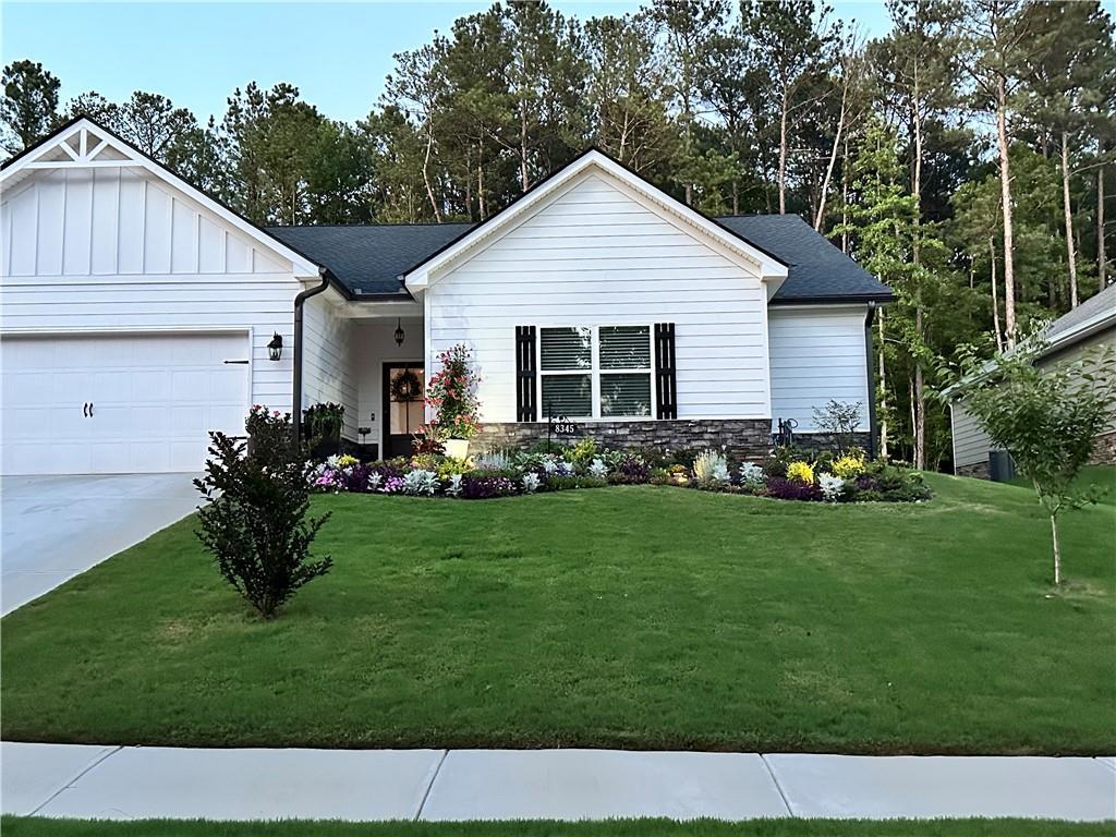 8345 Loch Lomand Ln., Winston, GA 30187