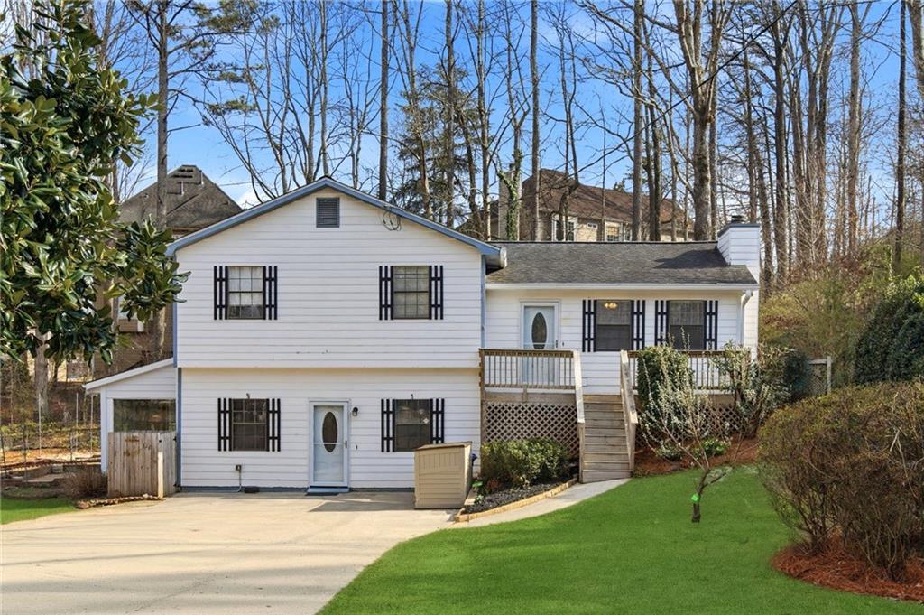 2404 Rhine Ct., Lawrenceville, GA 30043