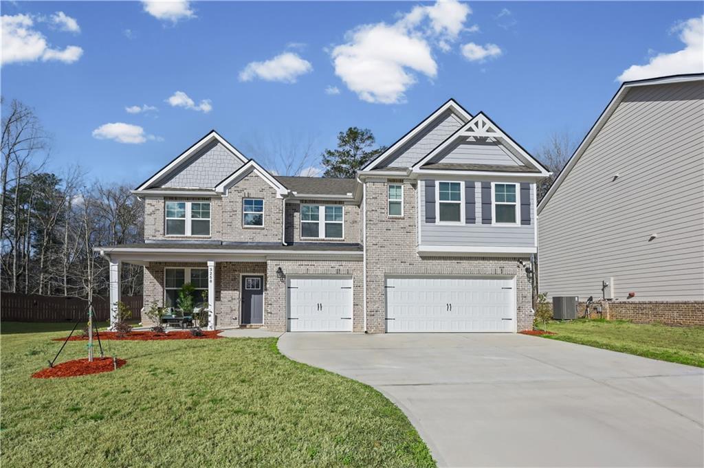 3258 Thicket Ln., Atlanta, GA 30349