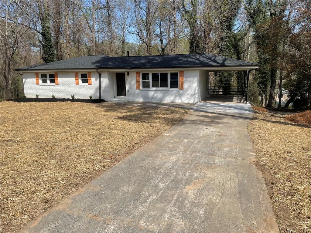 311 Lynnwood Dr., Woodstock, GA 30188