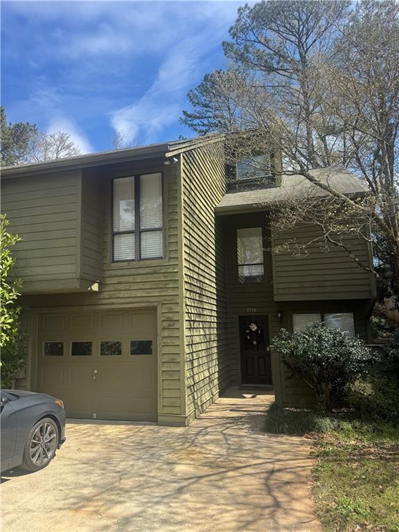 1016 Creatwood Cir., Smyrna, GA 30080
