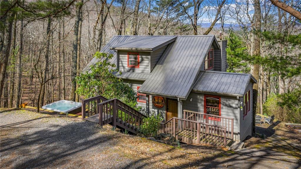 240 Mountain View Ct., Ellijay, GA 30536
