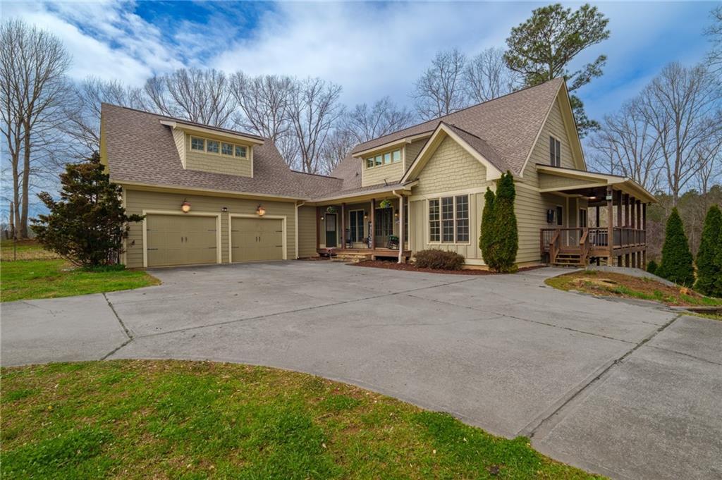 723 Sulphur Springs Rd., Fairmount, GA 30139