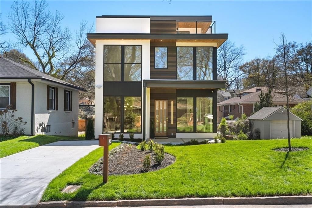 1342 Thurgood St., Atlanta, GA 30314