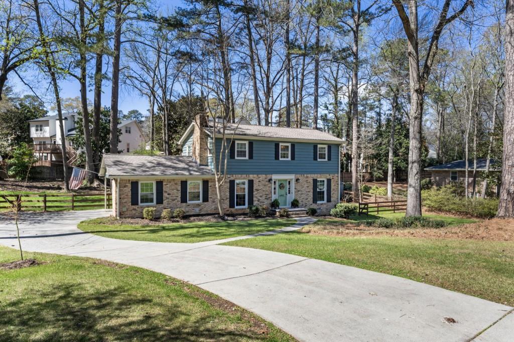 6482 Whispering Tr., Sandy Springs, GA 30328